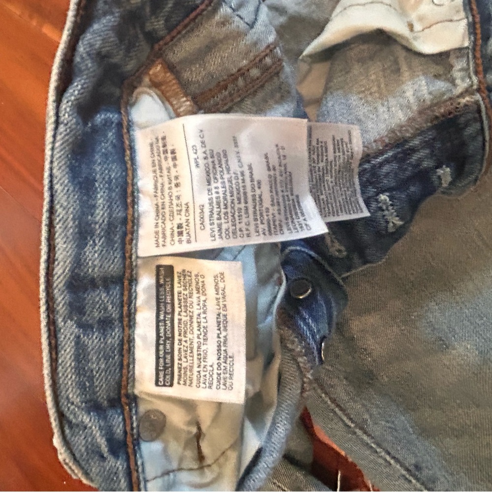 Vintage Levi’s 501 - Picture 5 of 10
